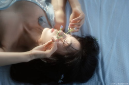 剃毛私密图片,揭秘女性美丽背后的护理艺术