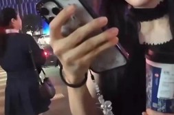 Rita线下照片曝光意外露出“麒麟臂”引起热议网友:颜值也就一般2025/6/24娜迦女神的召唤师笔趣阁