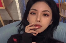 越南高冷小姐姐,神秘魅力下的独特风情